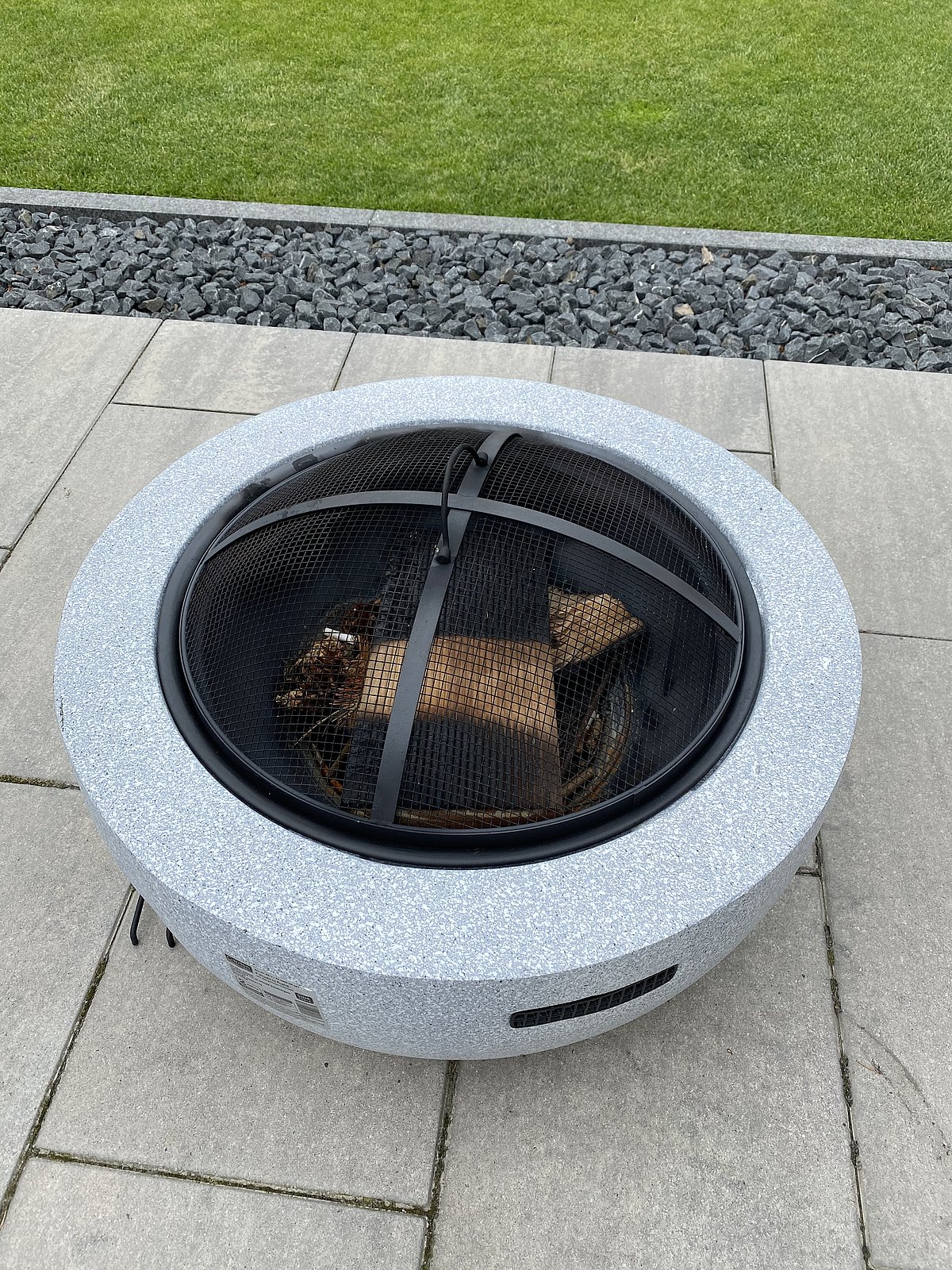 Moderne Feuerschale