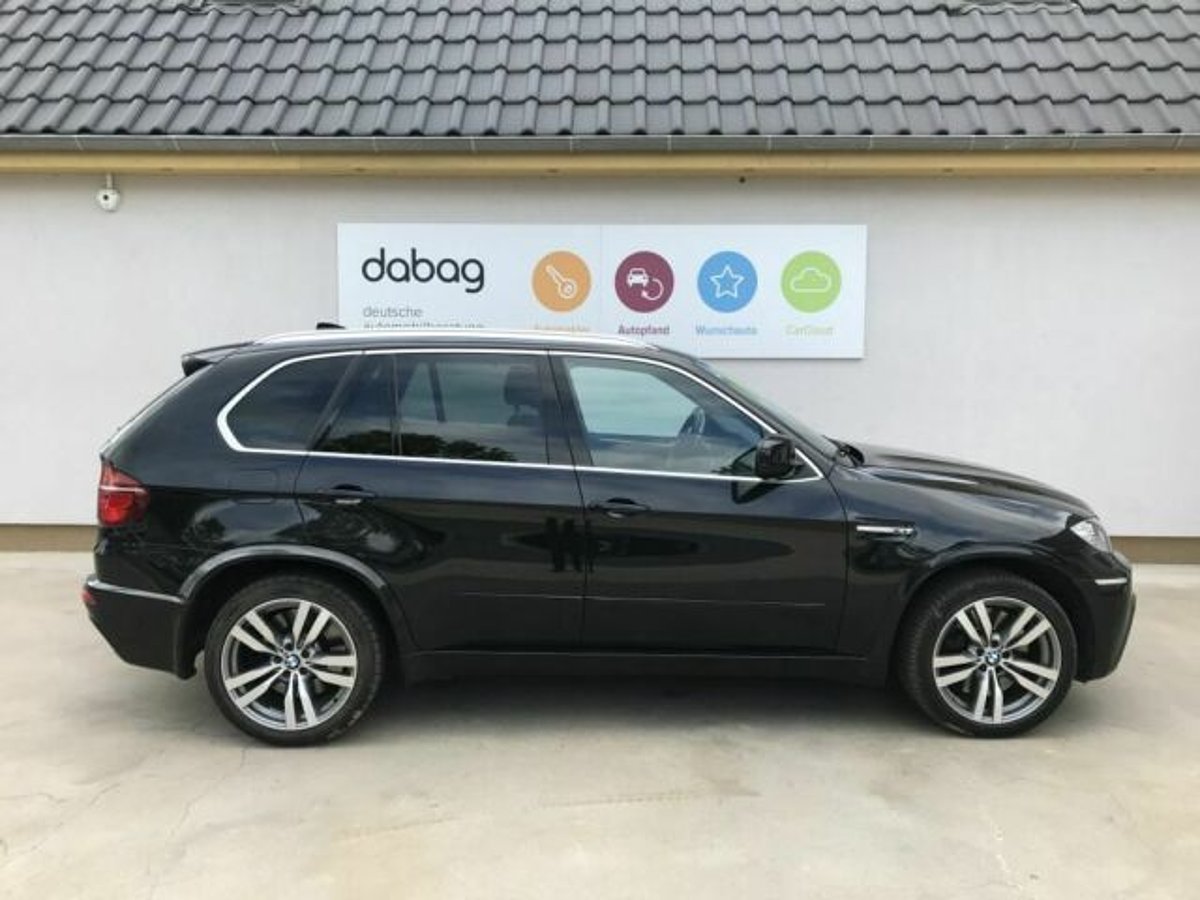 BMW X5 M Panorama Lenkradheizung