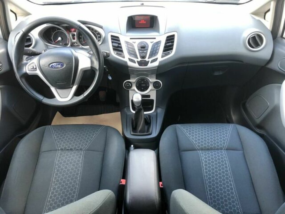 Ford Fiesta 1.6 Ti-VCT Titanium