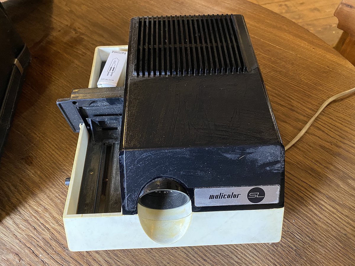 Malicolor SL DDR Dia-Projektor