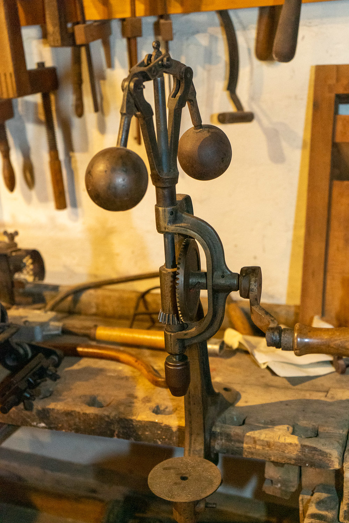 Fliehkraftbohrmaschine um 1860/70