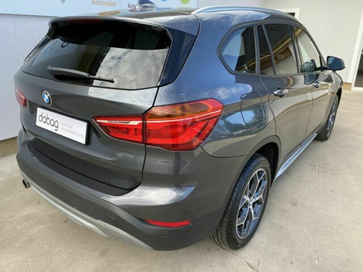 BMW X1 sDrive18d Aut. xLine Leder Navigation Headup