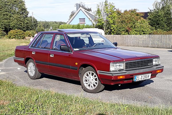 Nissan Laurel C32